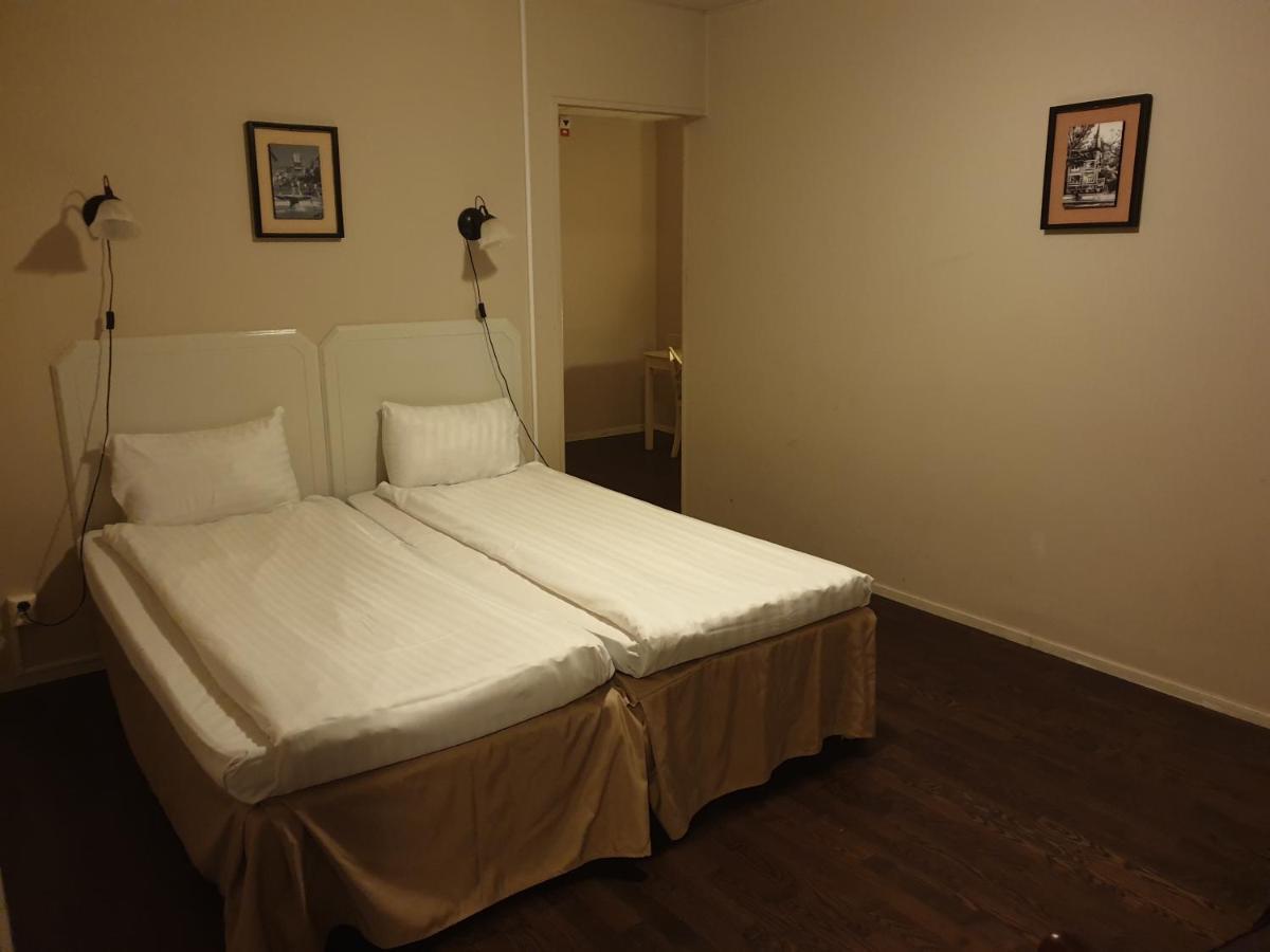 Hotell Expo 3*